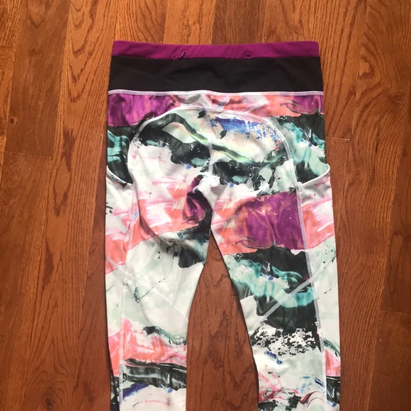 Lululemon leggings - Picture 3 of 4